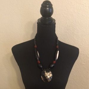 Women’s necklace